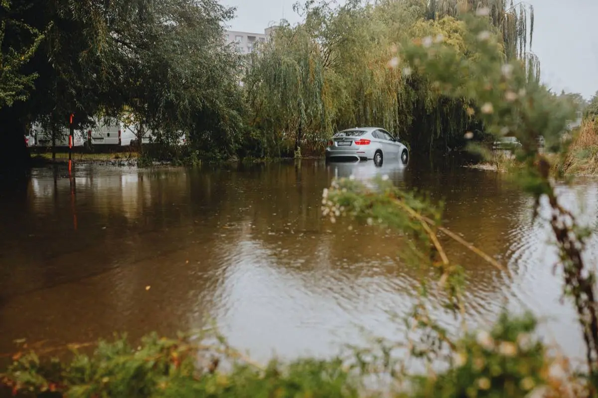 Burst Pipe & Appliance Leaks in Brownsville, TX